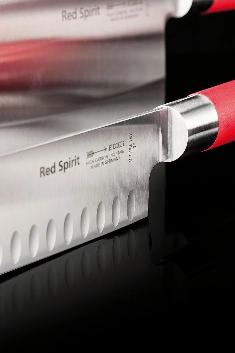 F. Dick, Red Spirit, Santoku Kullenschliff, 18 cm